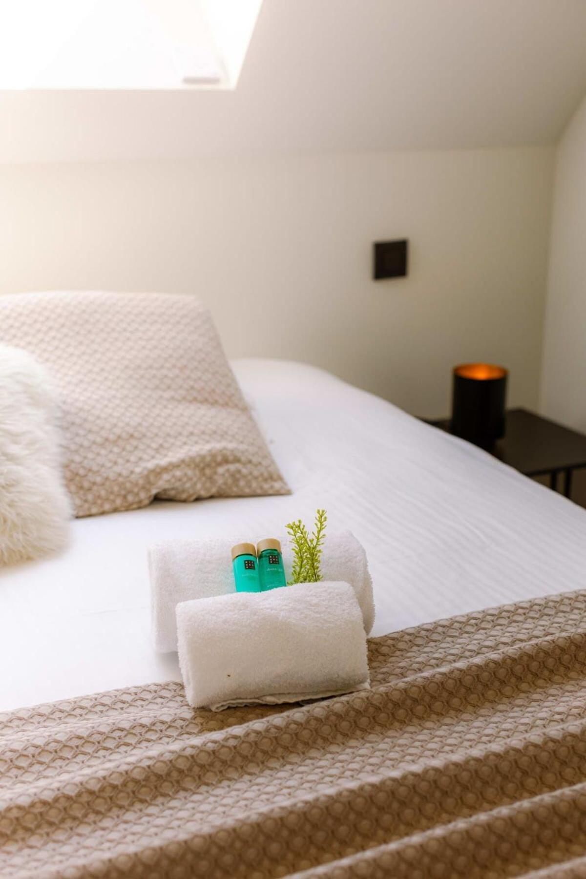 Huswell - Tosca - Lovely Double Room At Ranch De Blauwe Zaal Bruges Luaran gambar